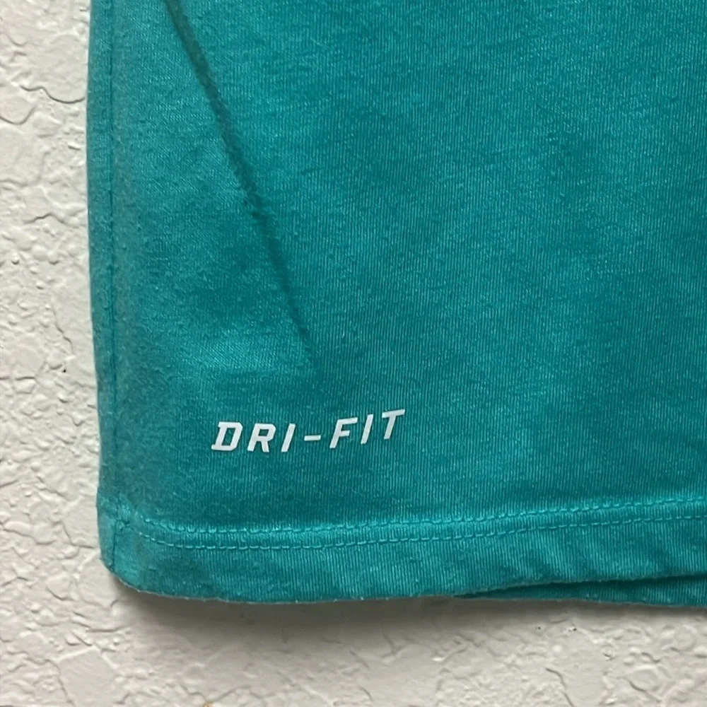 Men’s NIKE DriFit Short Sleeve Shirt - Picture 5 of 9